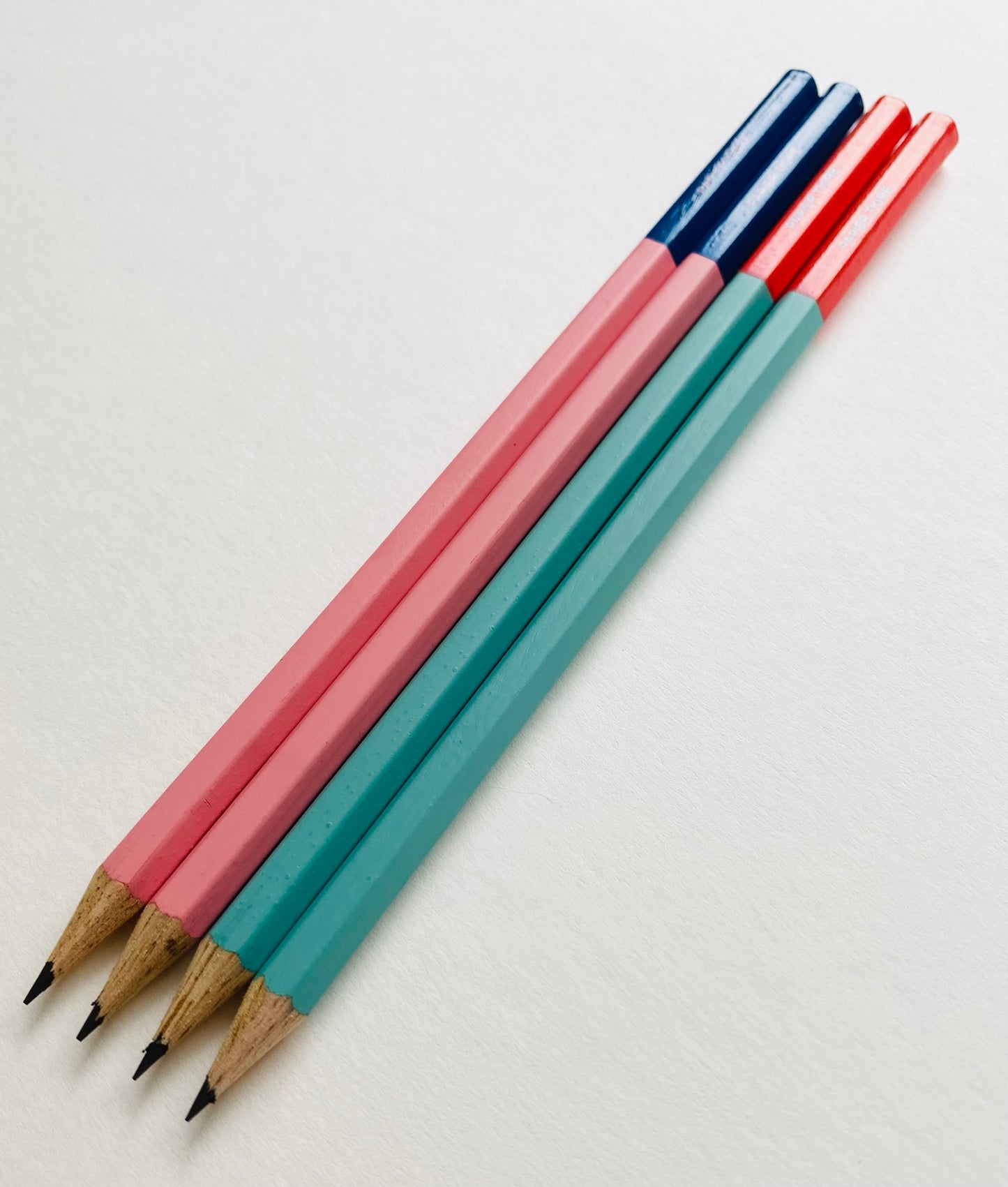 Papier Tigre HB/#2 Pencil